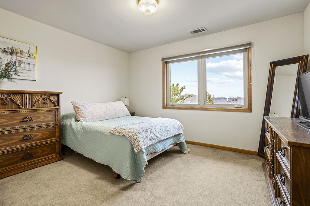 12755 Saint Andrews Court Unit: 302