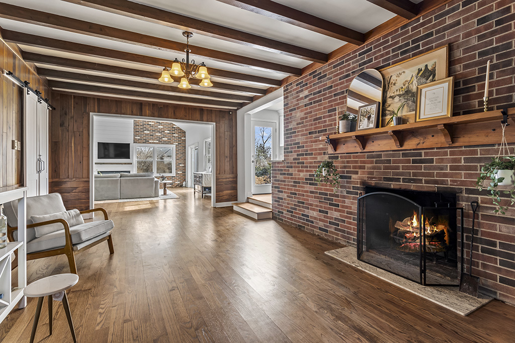 14201 S Chickasaw Trail