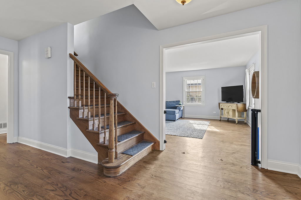 14201 S Chickasaw Trail