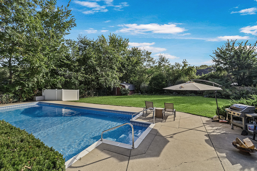 14201 S Chickasaw Trail