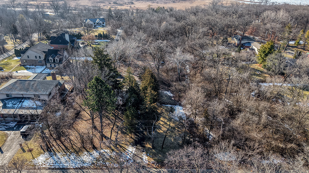 Lot 5 19W720 109th Street