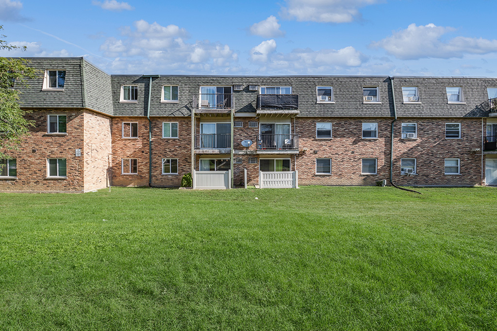 9954 S 84th Terrace Unit: 109