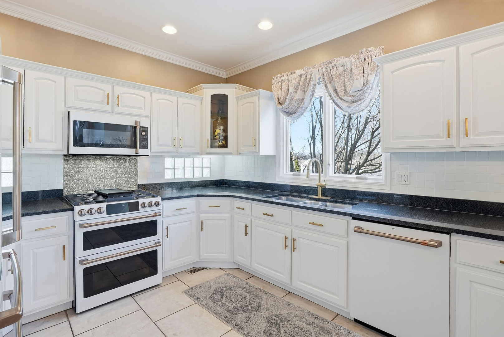 12959 Silver Fox Drive