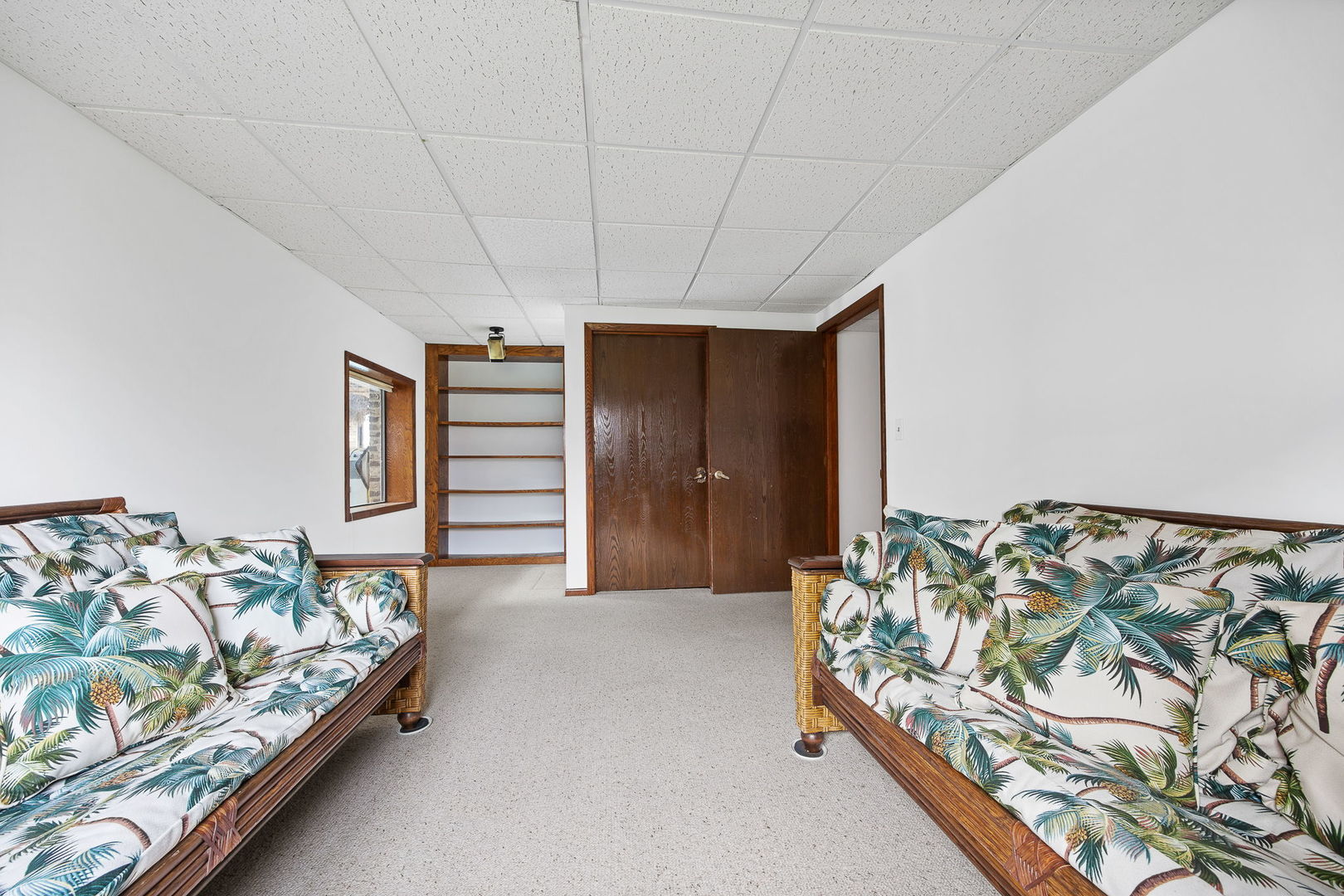 8405 Carriage Green Drive