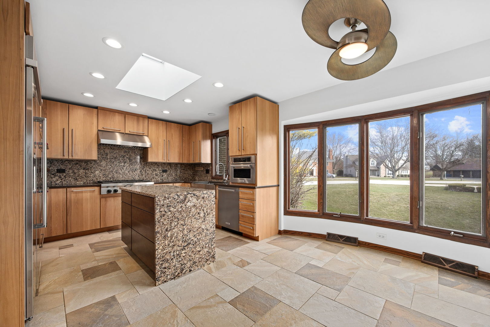 8405 Carriage Green Drive