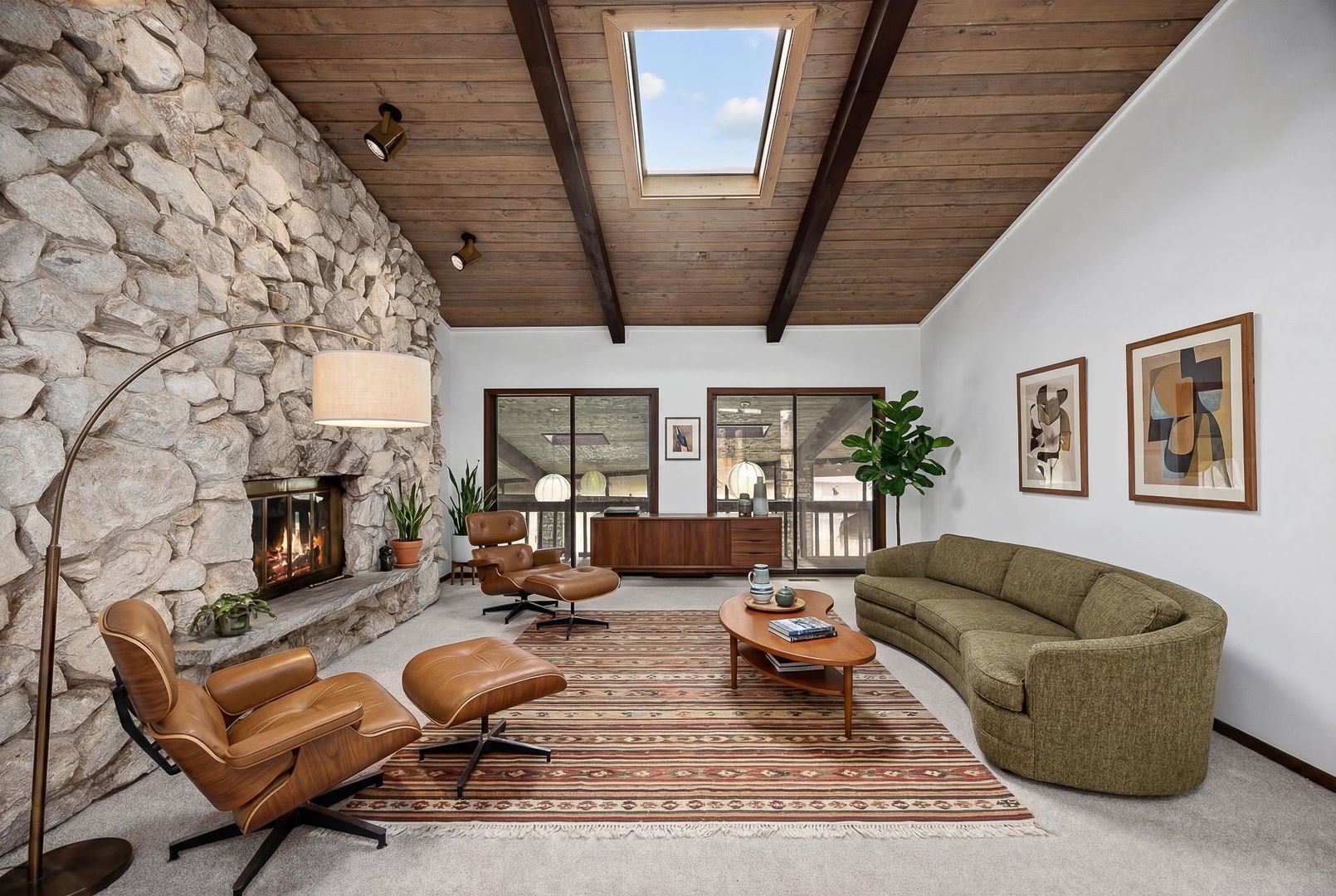 8405 Carriage Green Drive