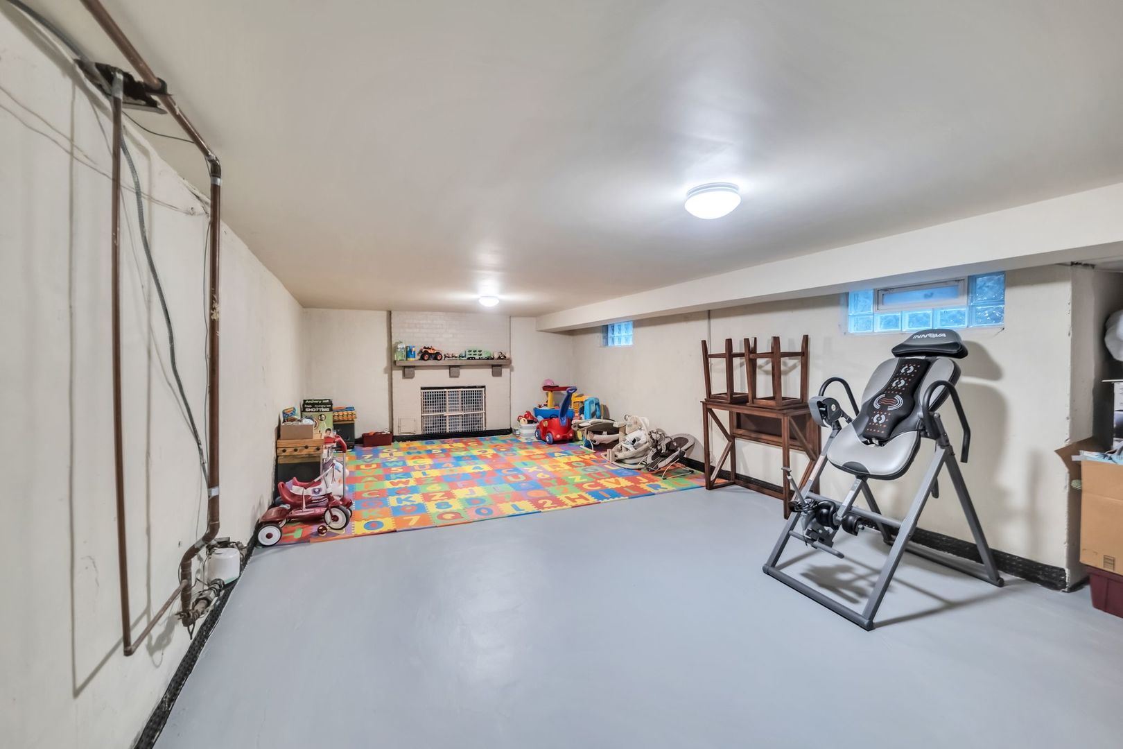 10 Deerpath Lane