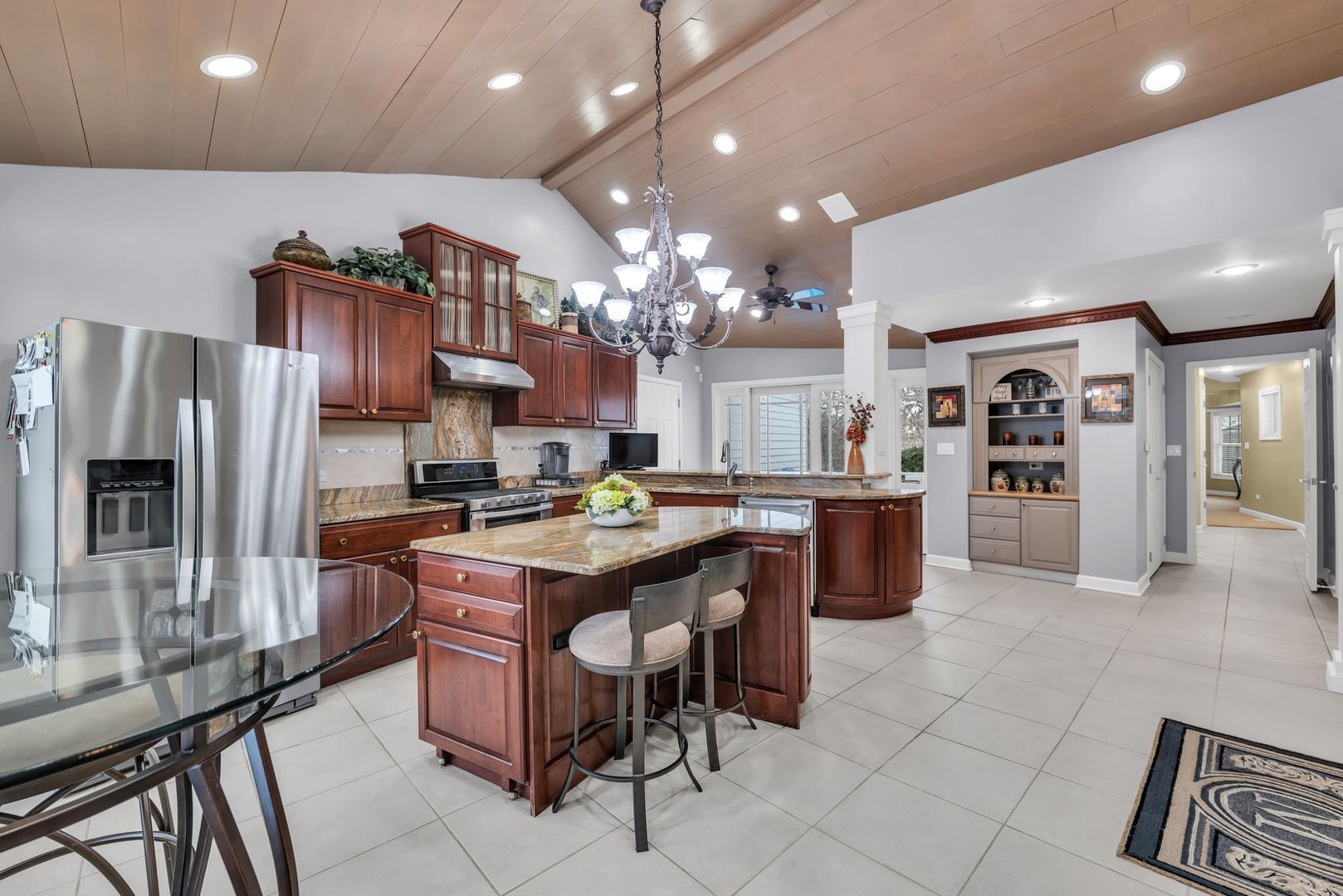 10 Deerpath Lane