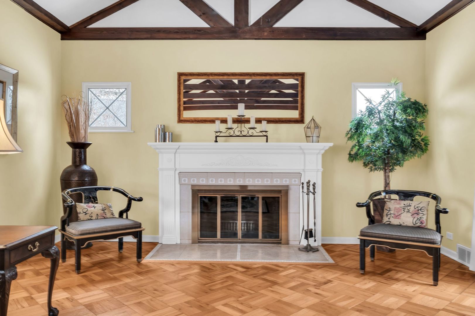 10 Deerpath Lane