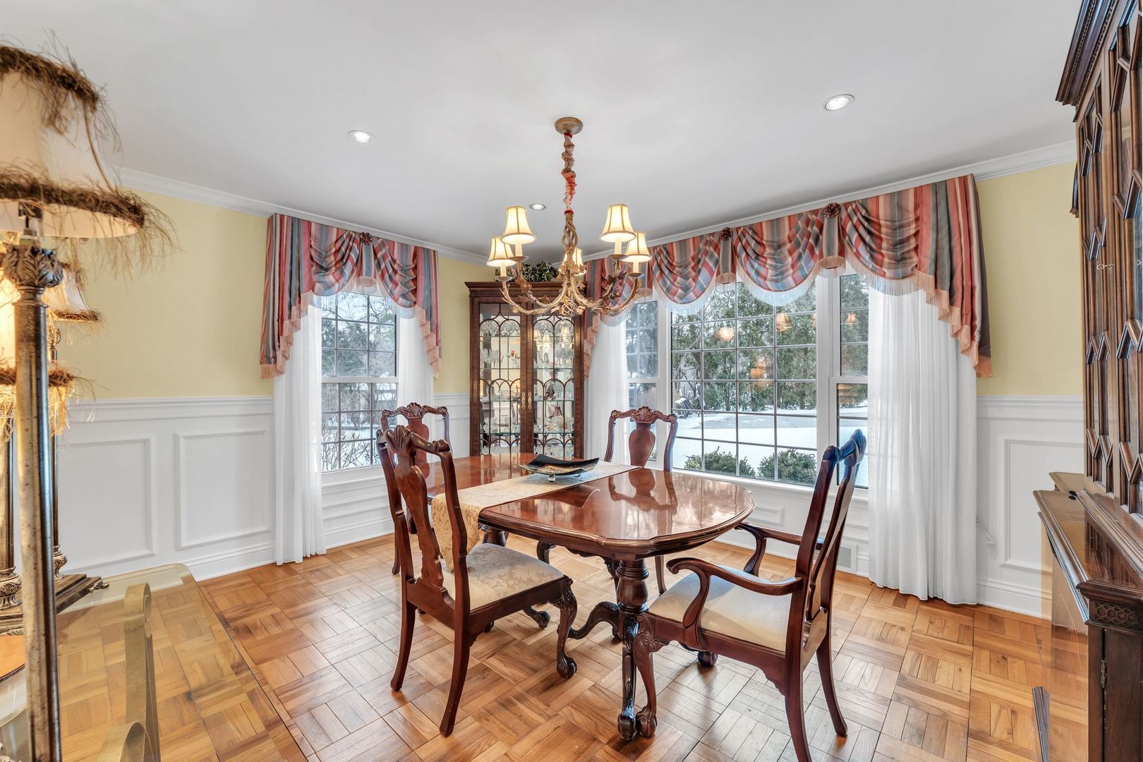 10 Deerpath Lane