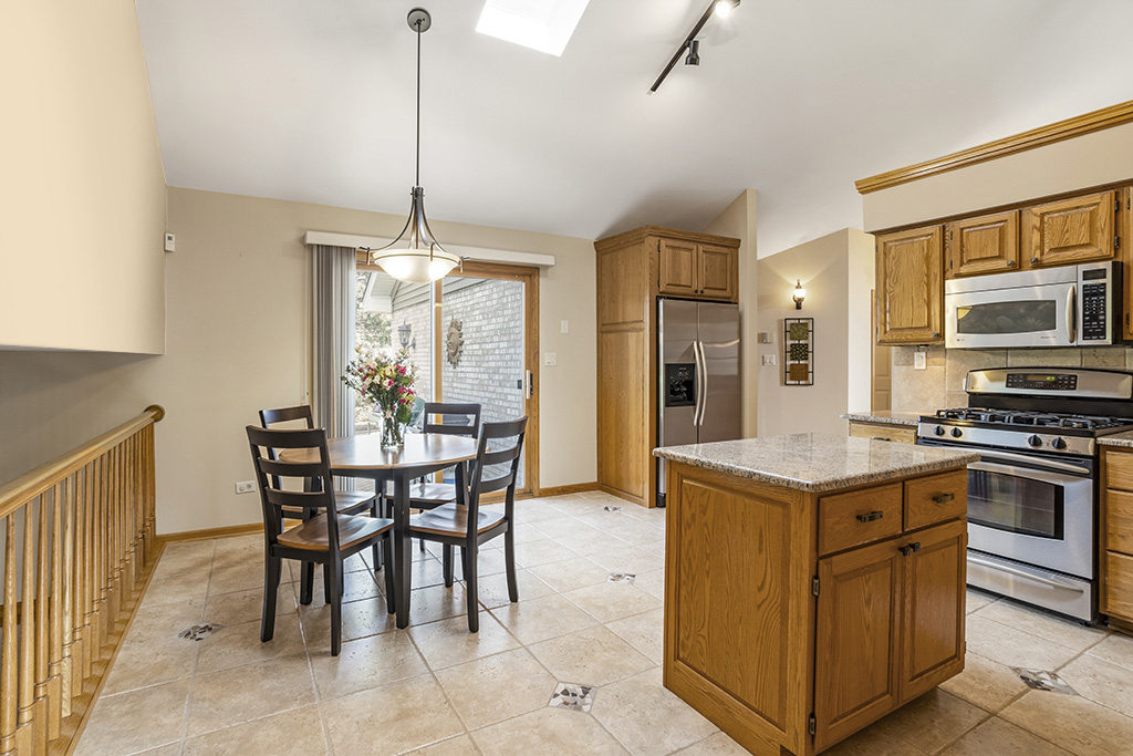 3204 Hickory Creek Drive