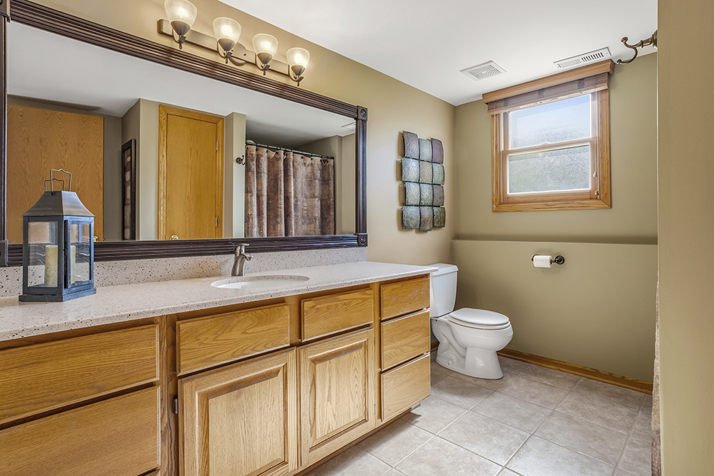 3204 Hickory Creek Drive