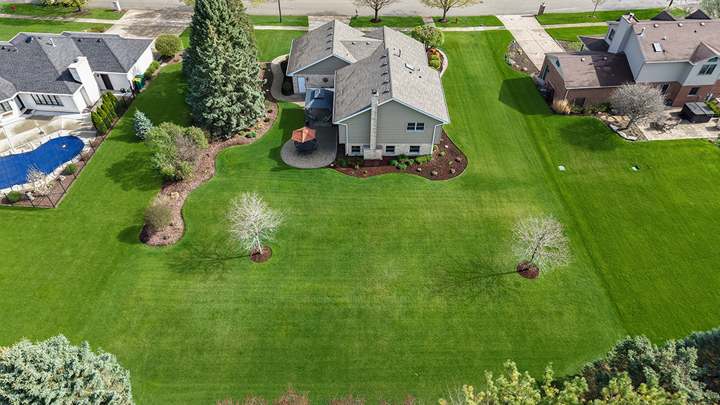 3204 Hickory Creek Drive