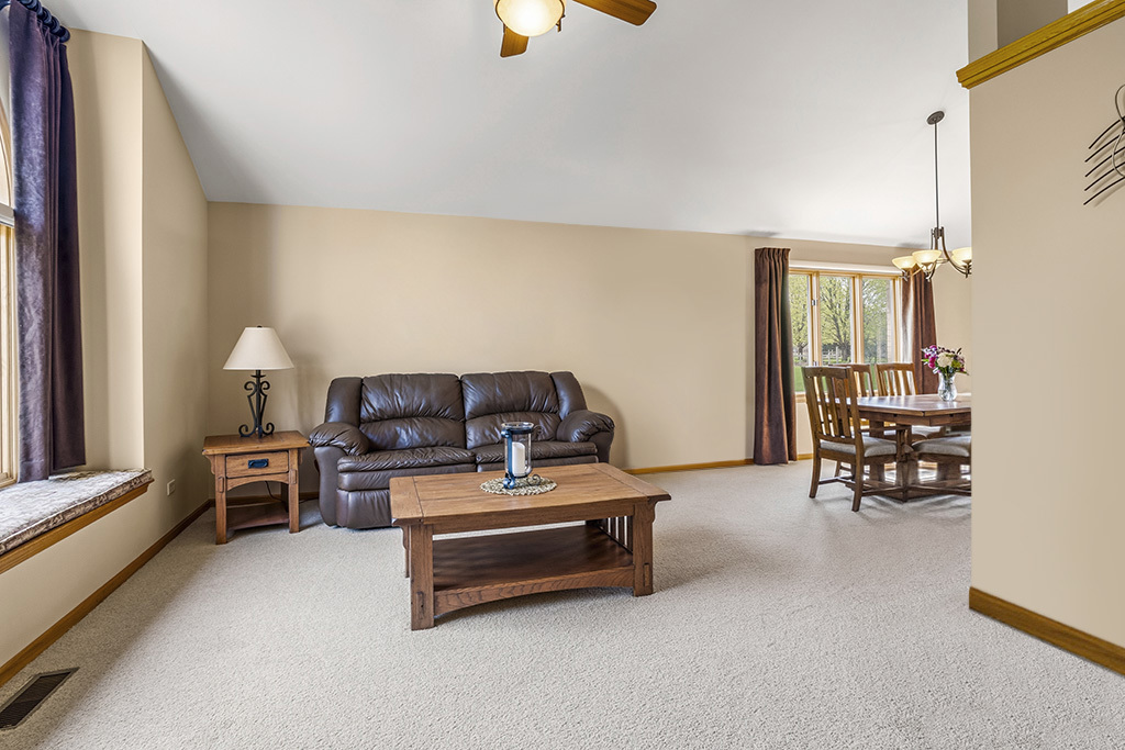 3204 Hickory Creek Drive