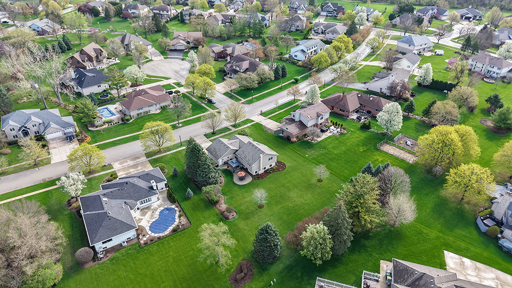 3204 Hickory Creek Drive