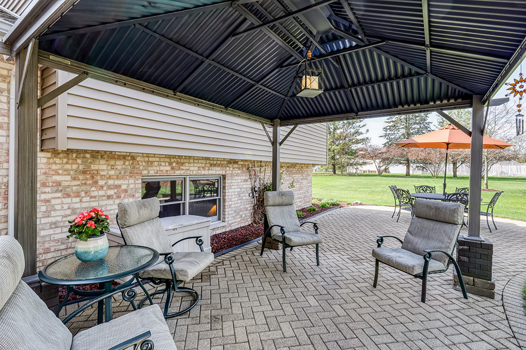 3204 Hickory Creek Drive