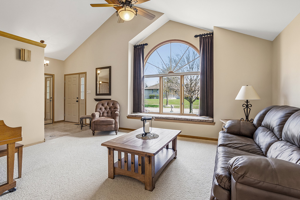 3204 Hickory Creek Drive