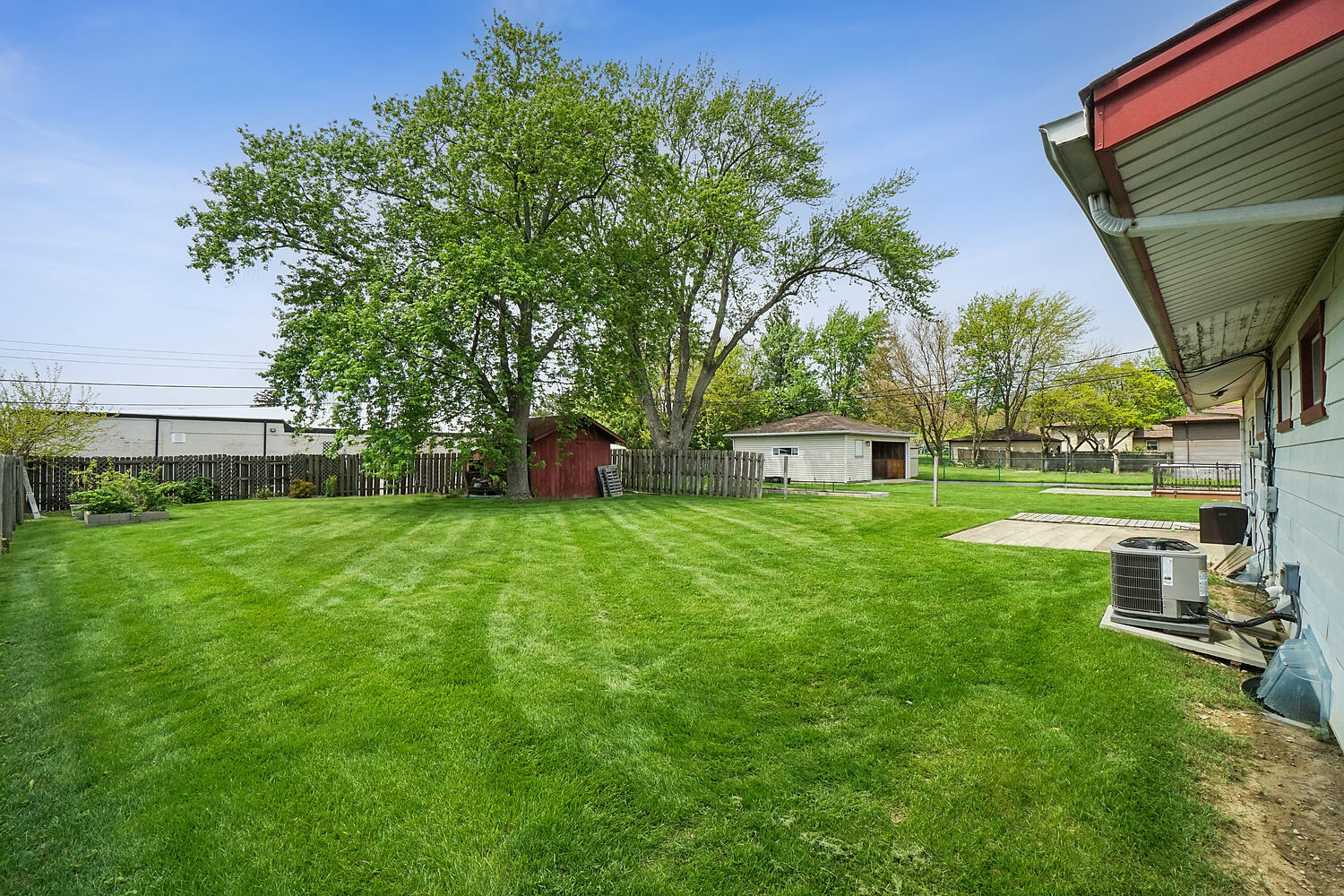1028 Cherokee Place