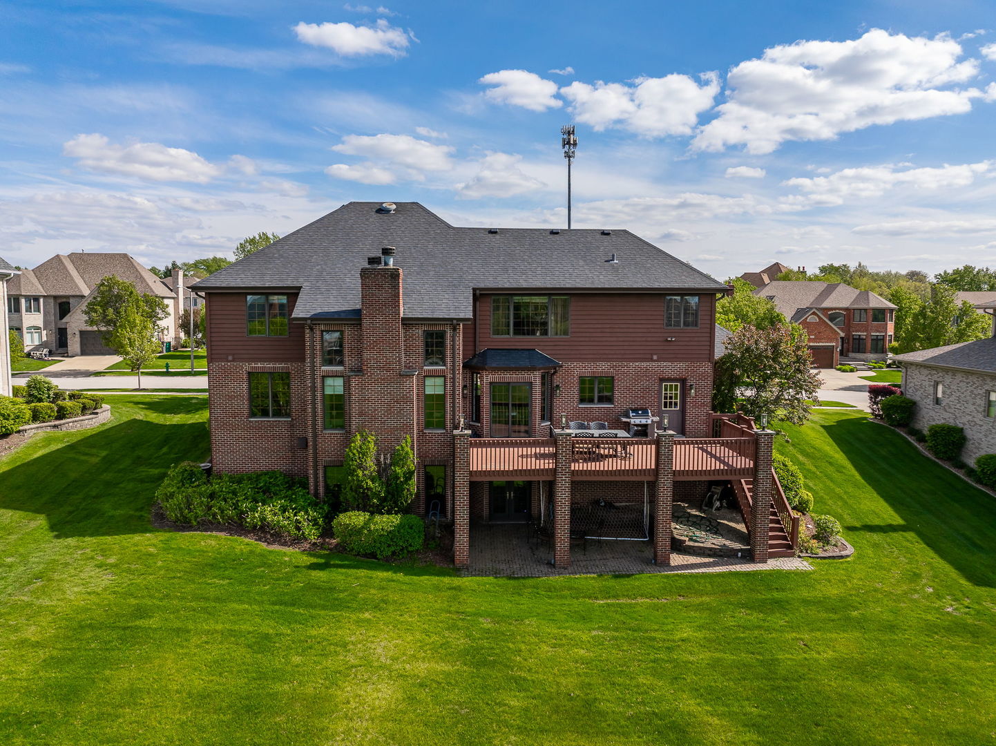 1045 Hilltop Drive