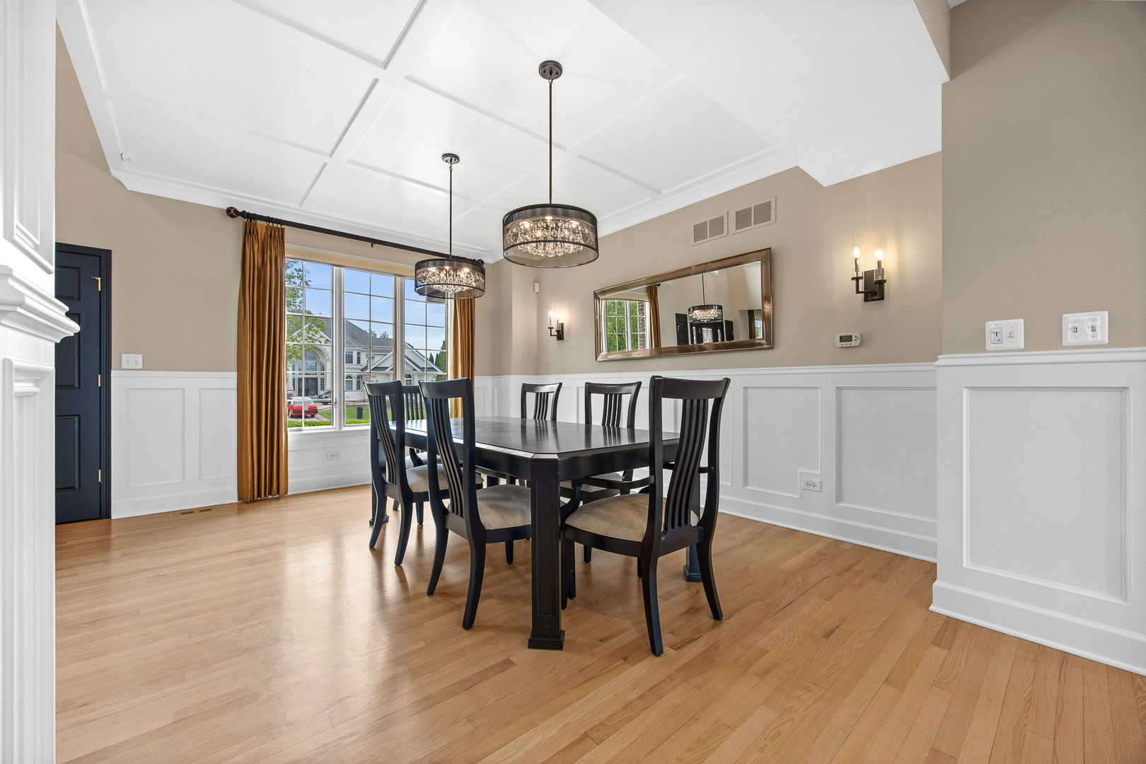 1045 Hilltop Drive