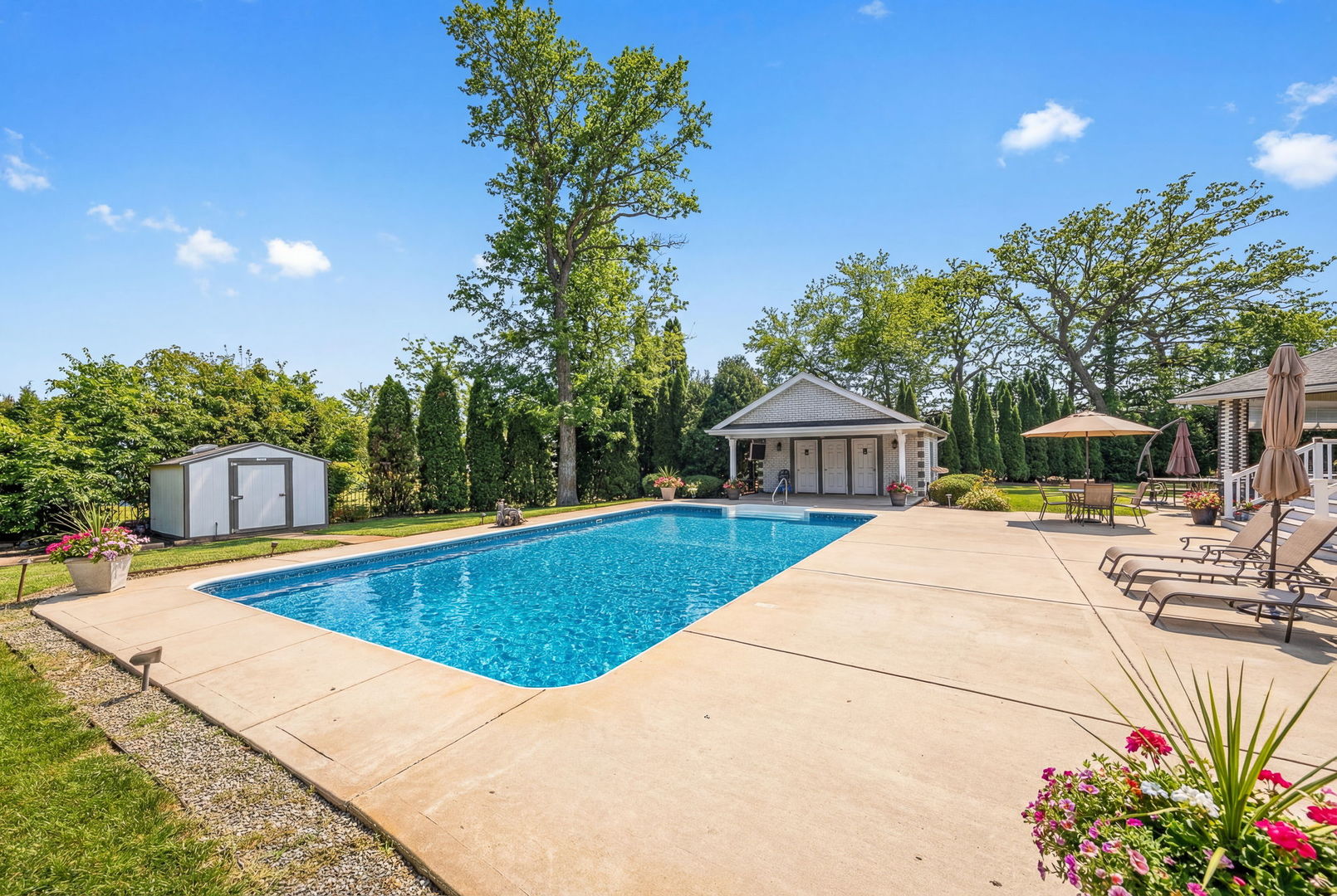 1 Bell Oak Lane