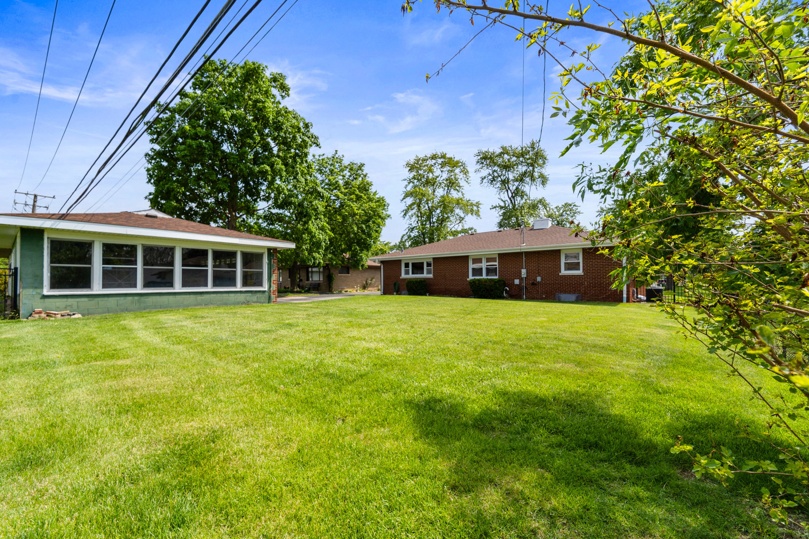 817 Summit Drive