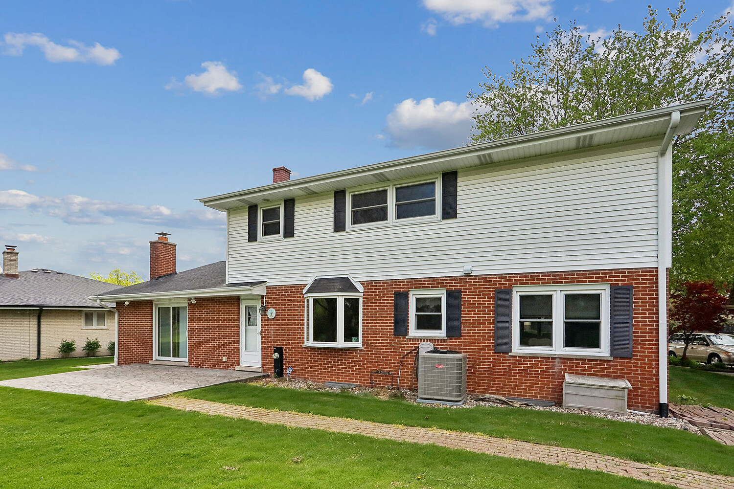 3020 Spring Green Drive