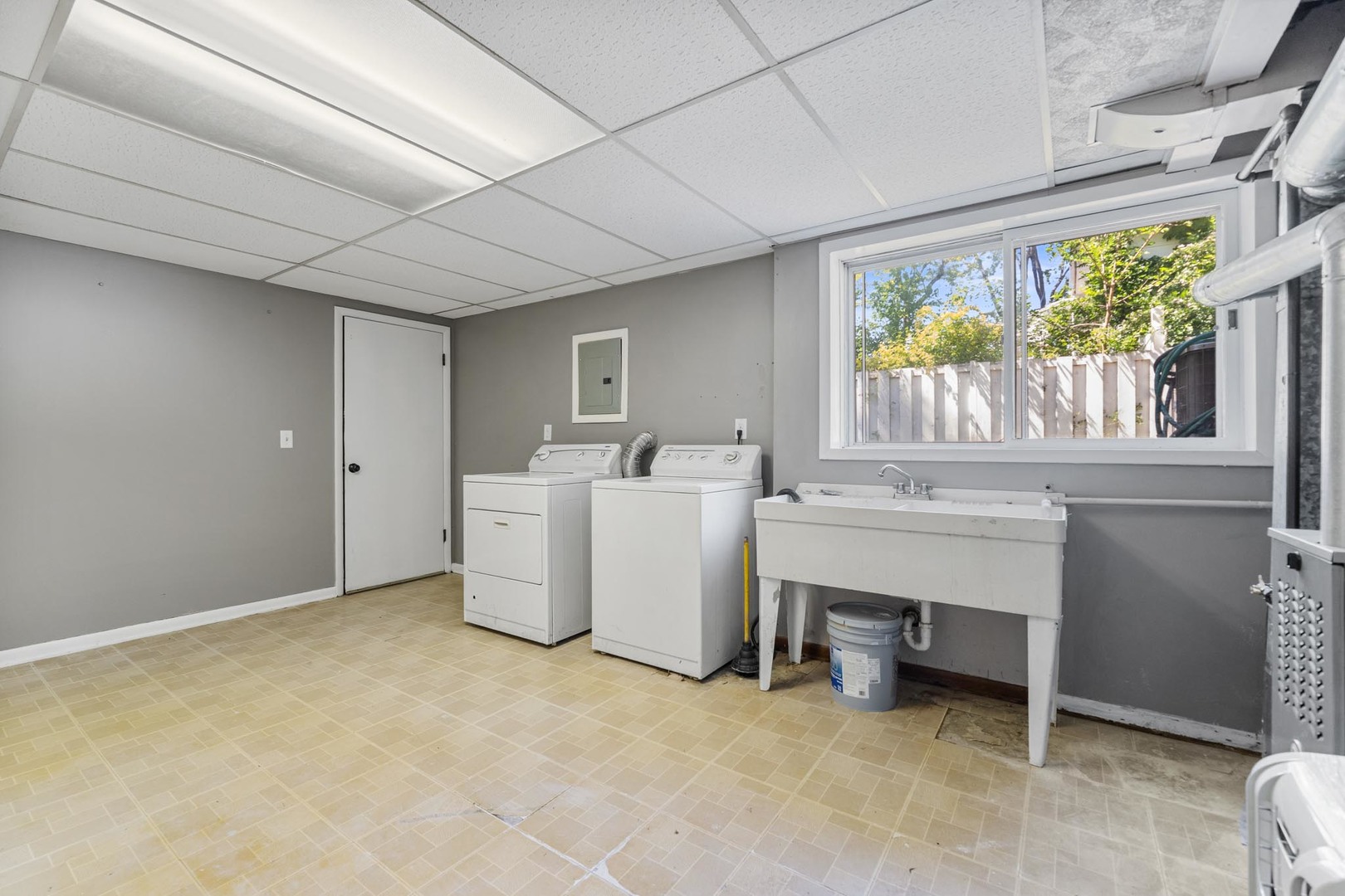 407 Keepataw Drive