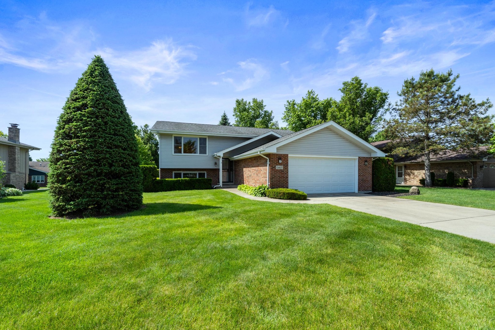 13437 Arabian Drive