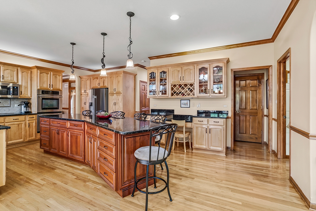 1259 Abbey Oaks Drive