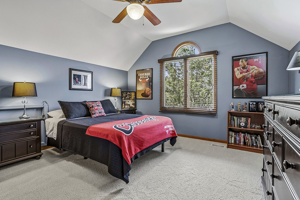 1259 Abbey Oaks Drive
