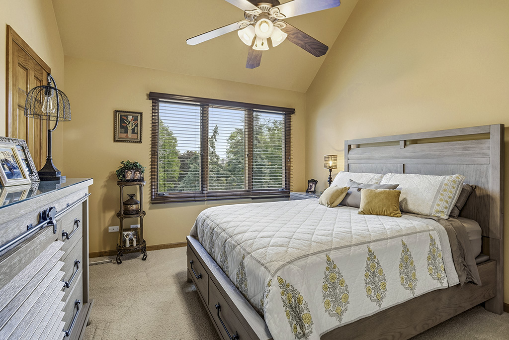 1259 Abbey Oaks Drive