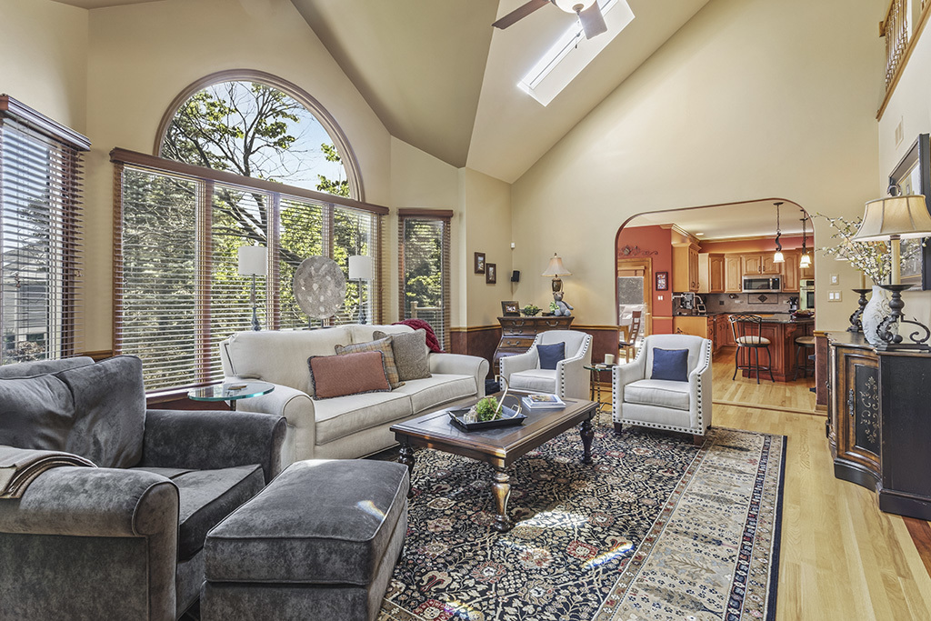 1259 Abbey Oaks Drive