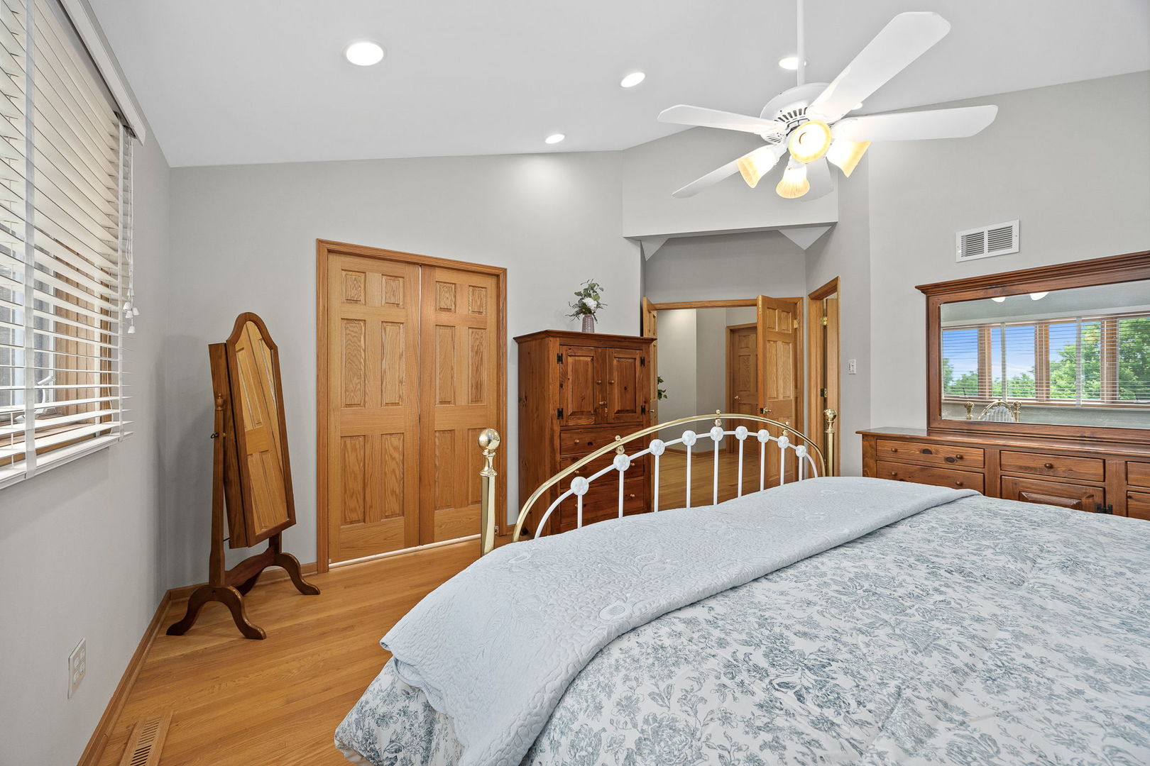 14127 Pheasant Lane