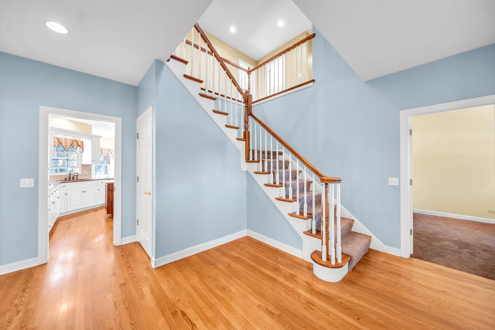 1233 Eagle Crest Drive