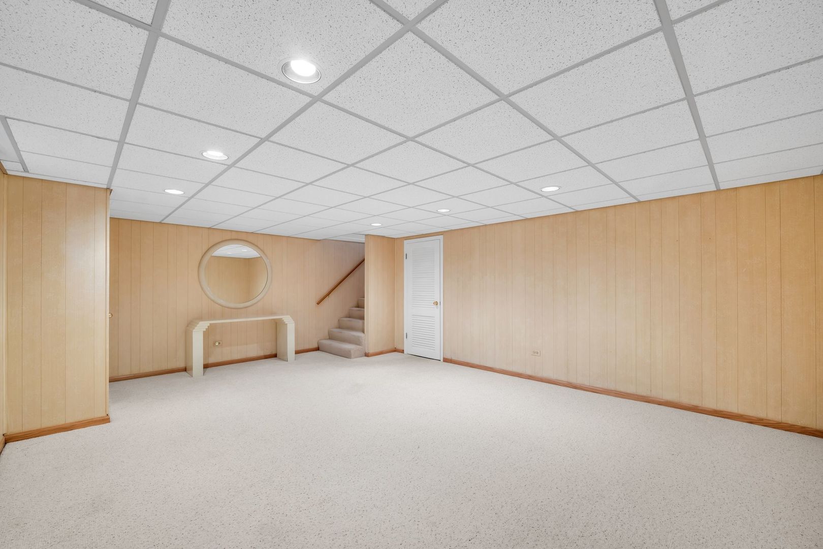 1050 Higgins Road Unit: B