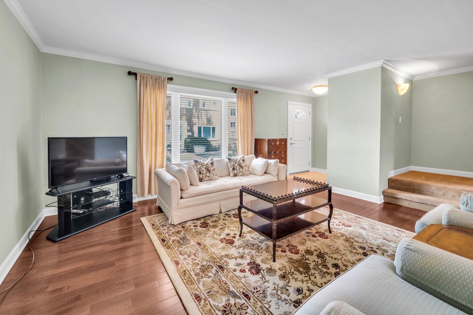 1050 Higgins Road Unit: B