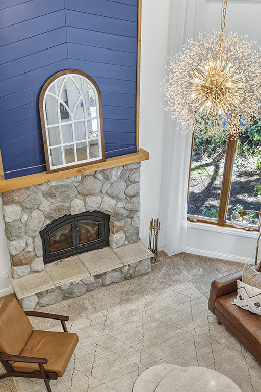 16556 Pine Hill Drive