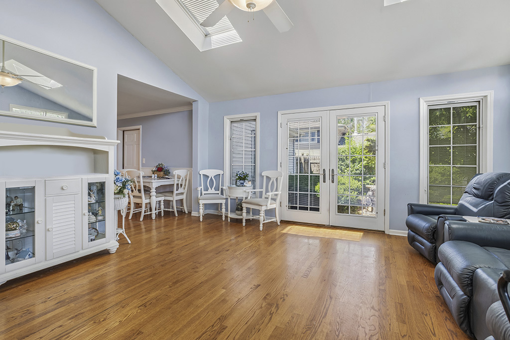 403 Sara Avenue