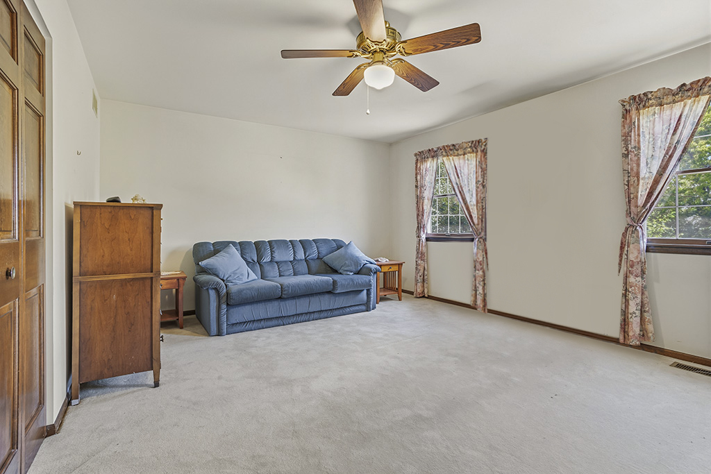 403 Sara Avenue
