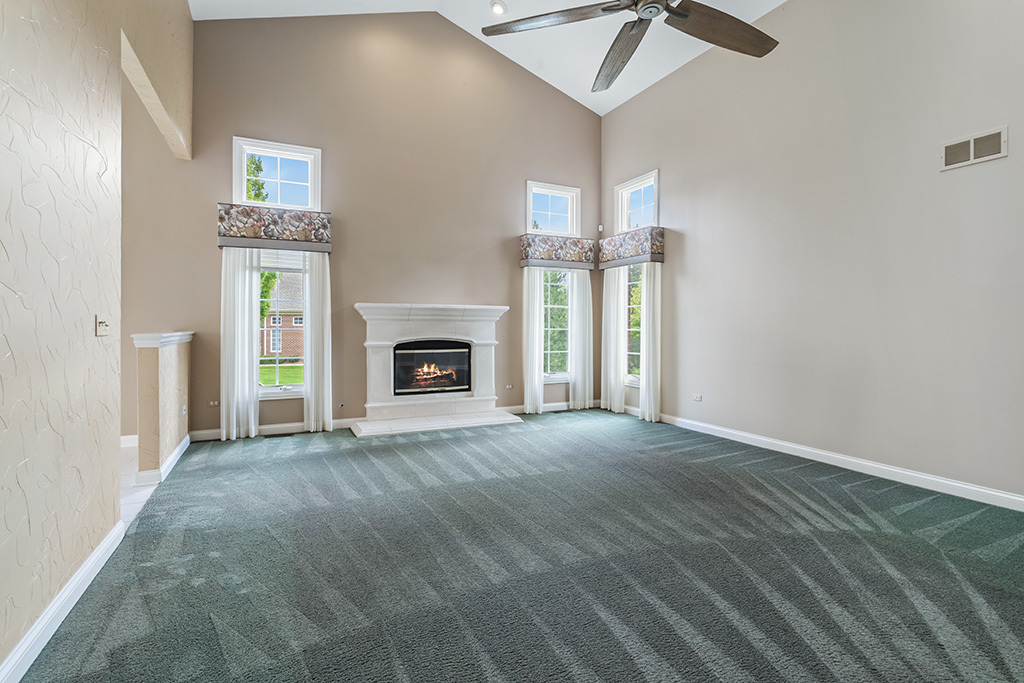 13216 Greenleaf Trail