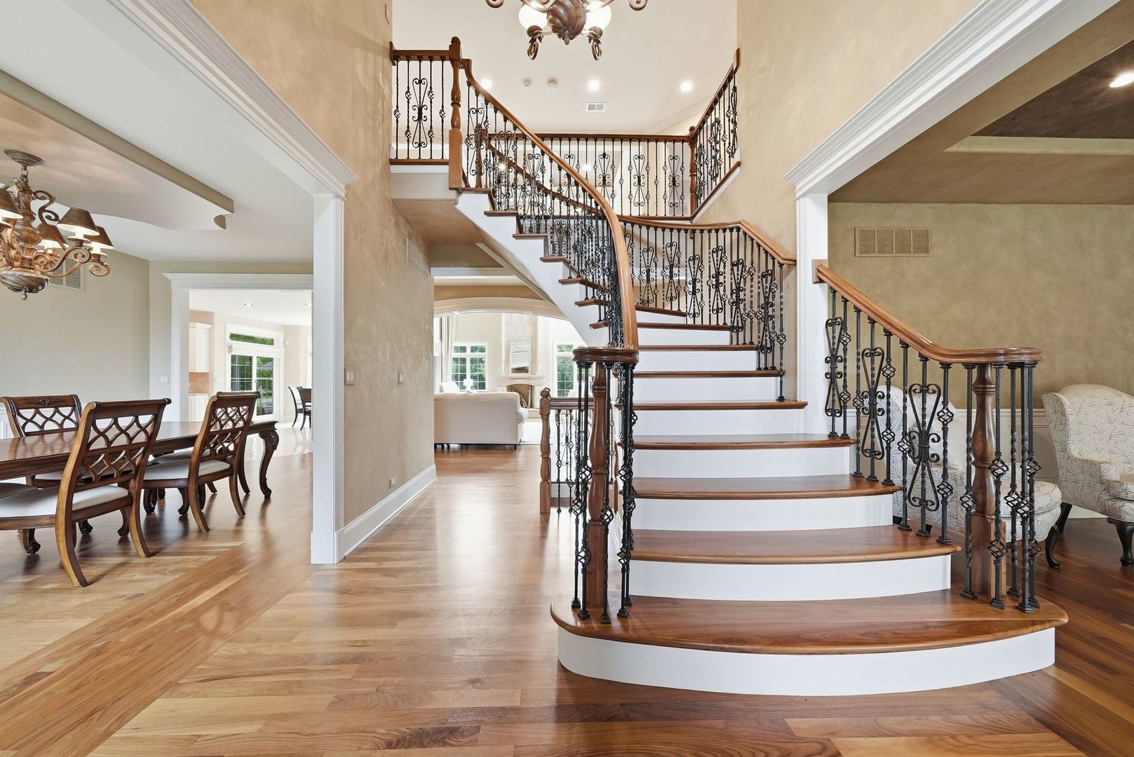 105 Forest Edge Drive