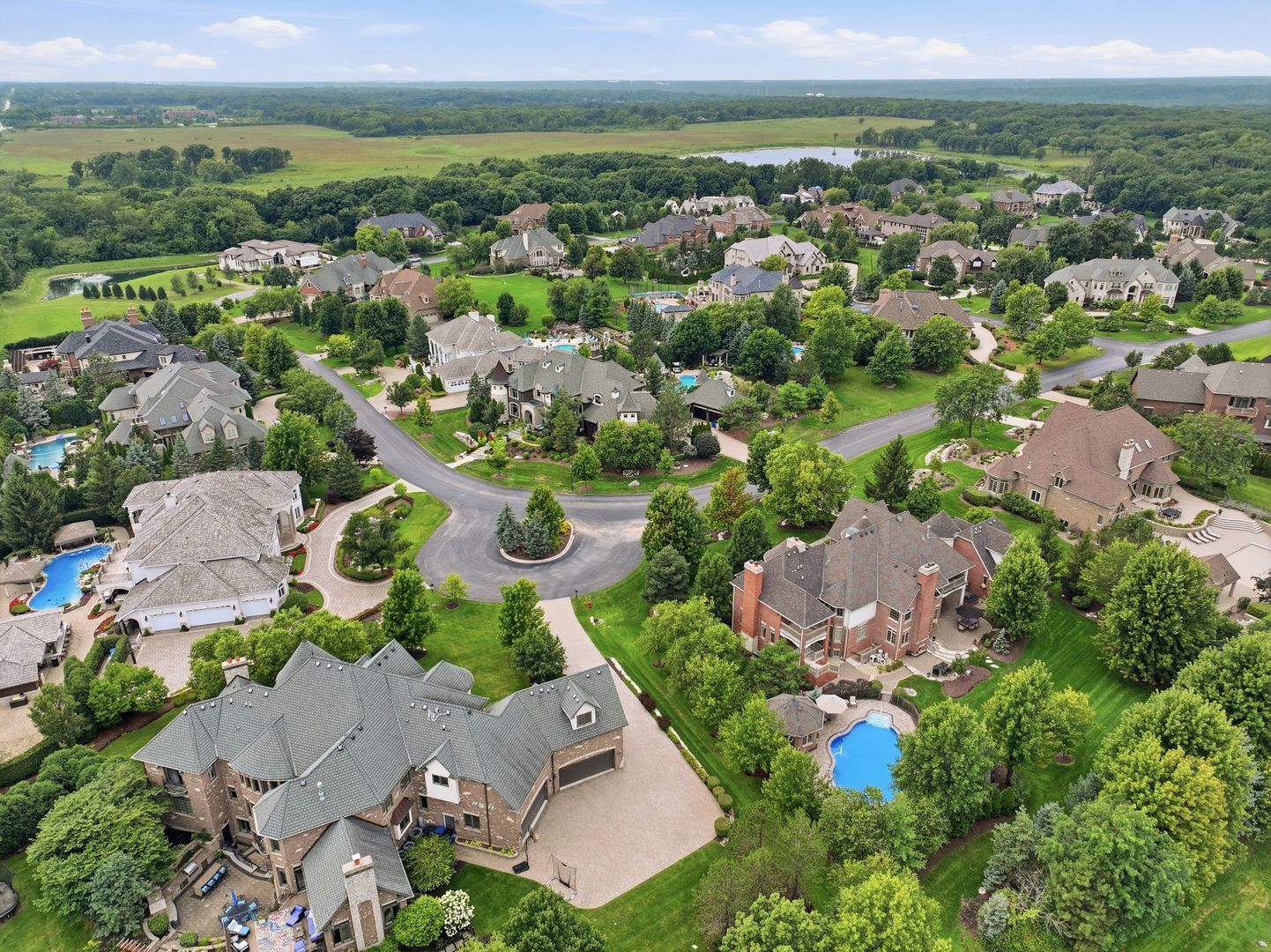 105 Forest Edge Drive