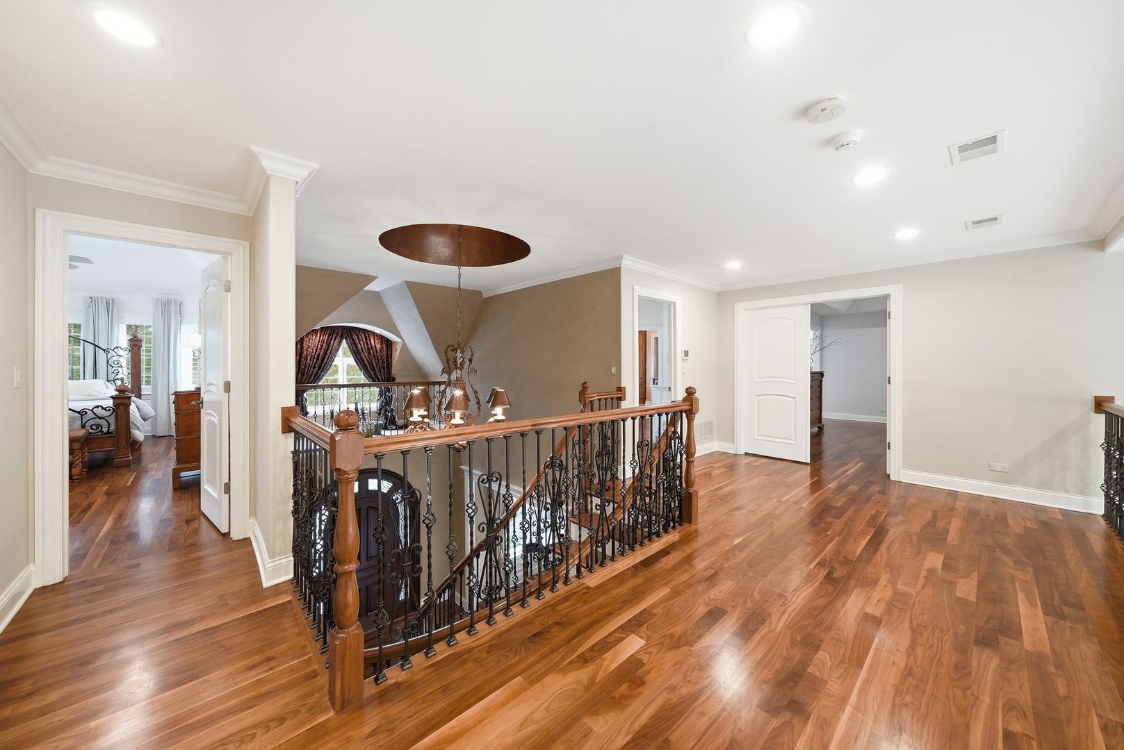 105 Forest Edge Drive