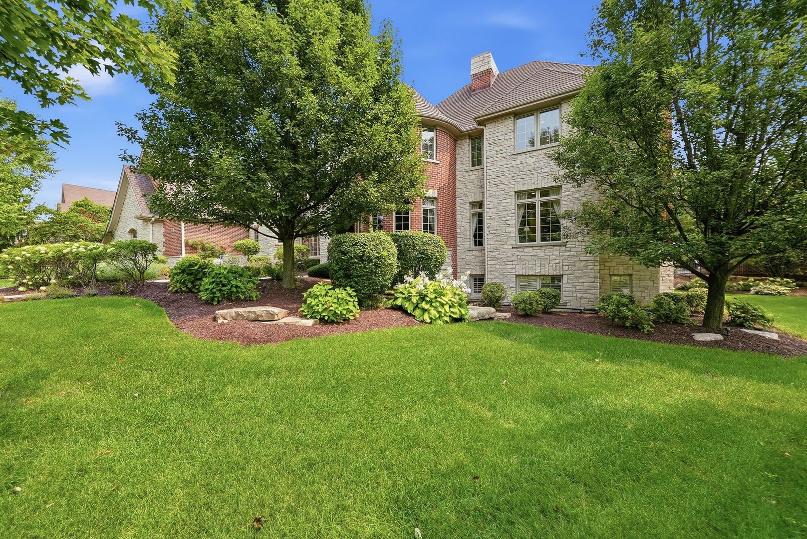 105 Forest Edge Drive
