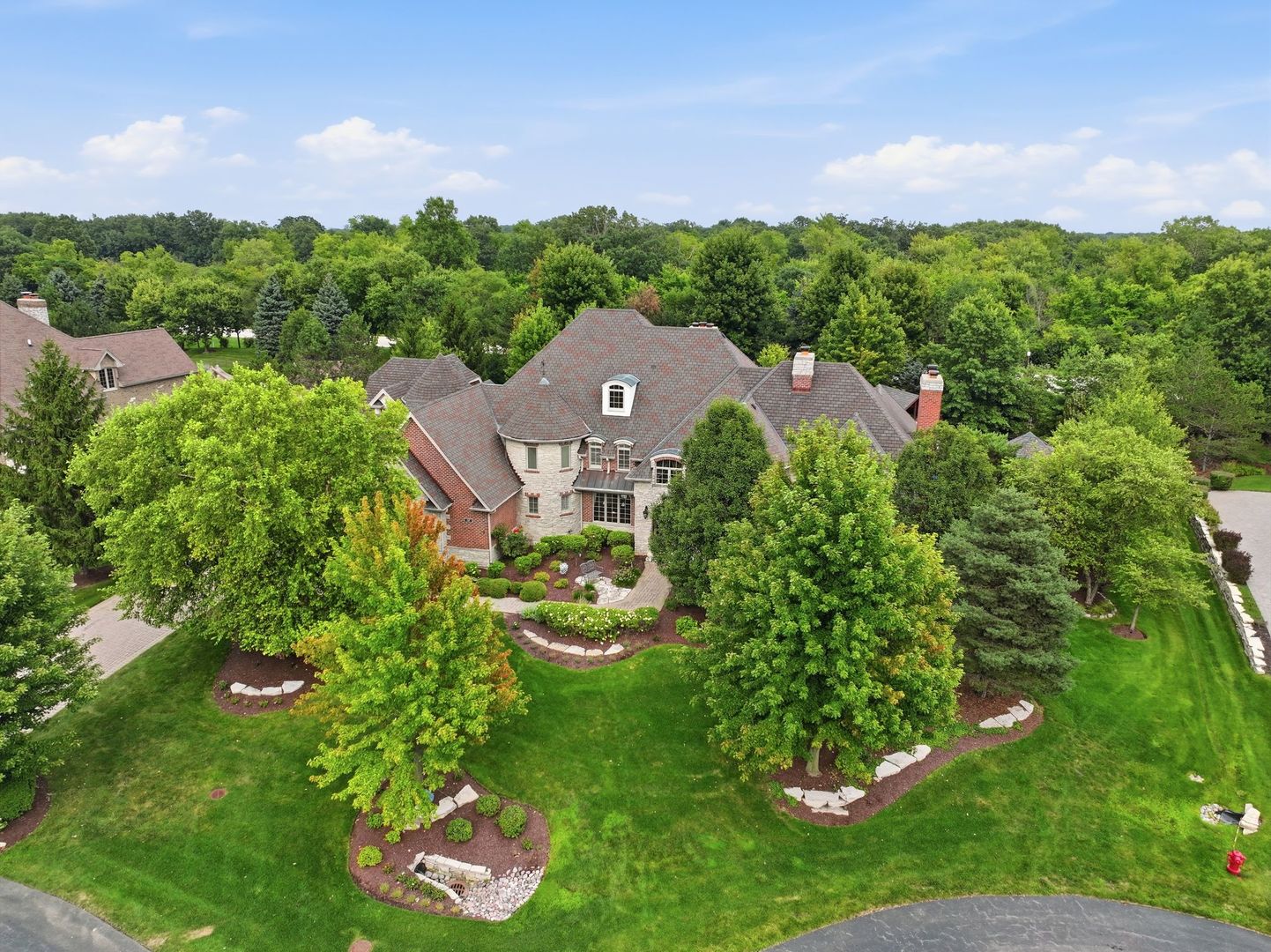 105 Forest Edge Drive