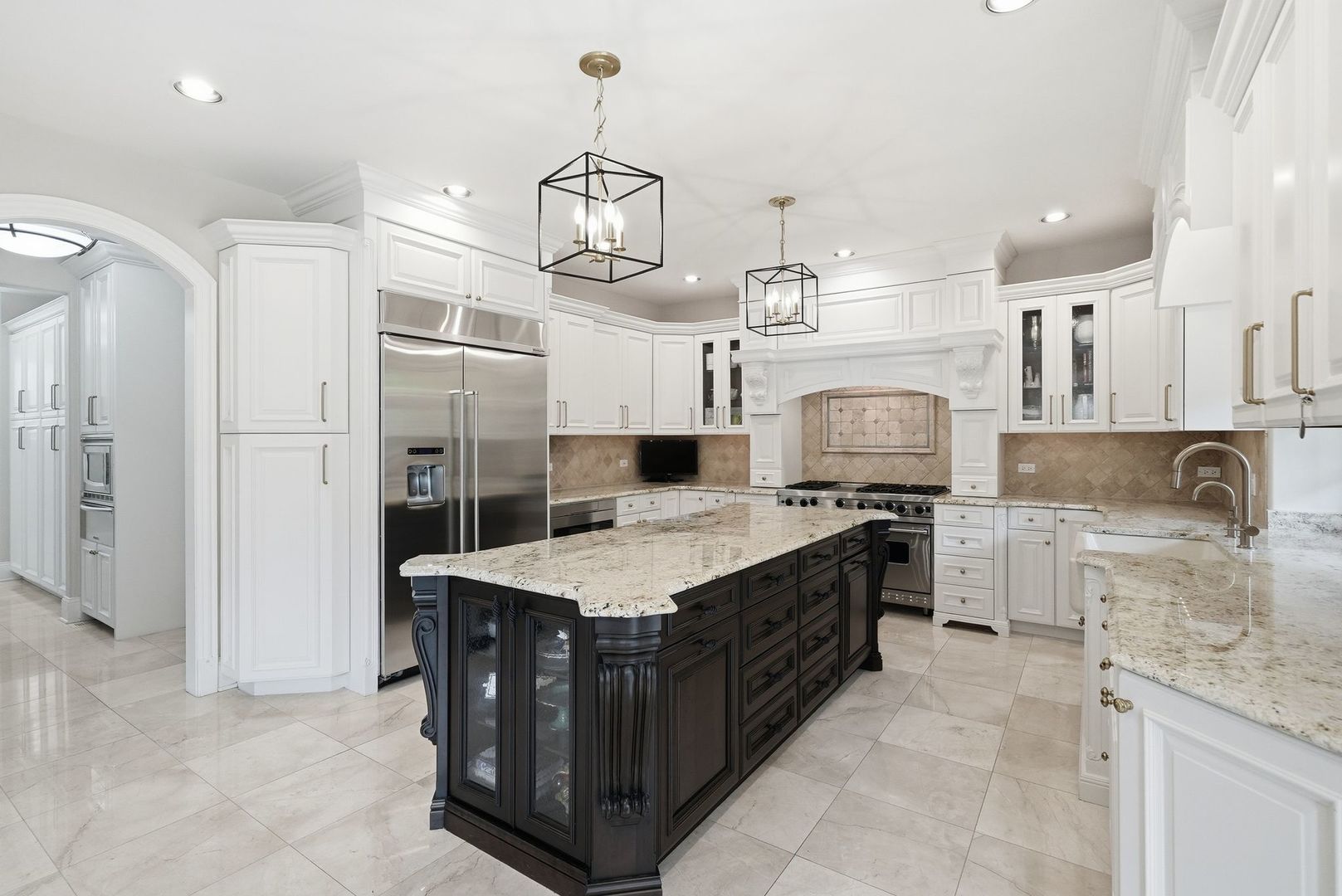 105 Forest Edge Drive