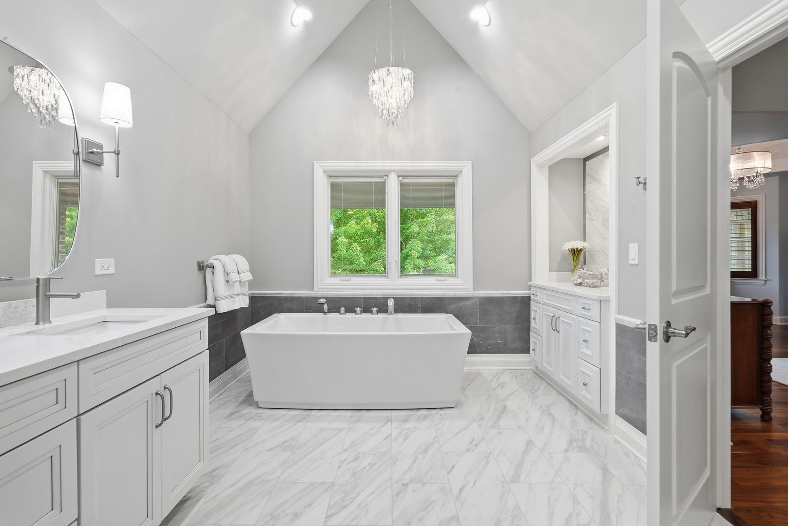 105 Forest Edge Drive