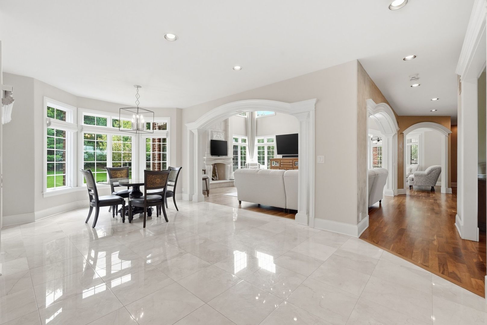 105 Forest Edge Drive