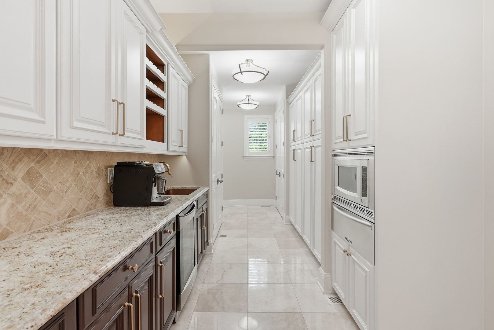 105 Forest Edge Drive